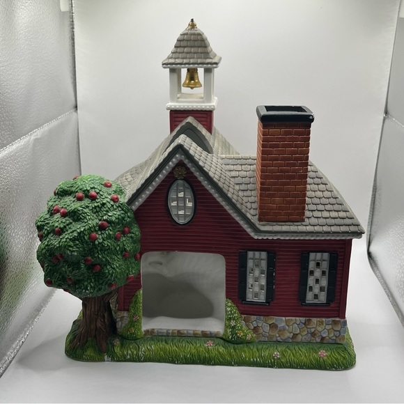 PartyLite Olde World Village Tea Light House #5 School House Exclusive - Picture 5 of 16